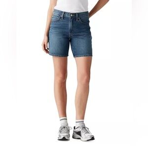 Levi’s 94 Mid-Rise Baggy Denim shorts- Cookie Crunch